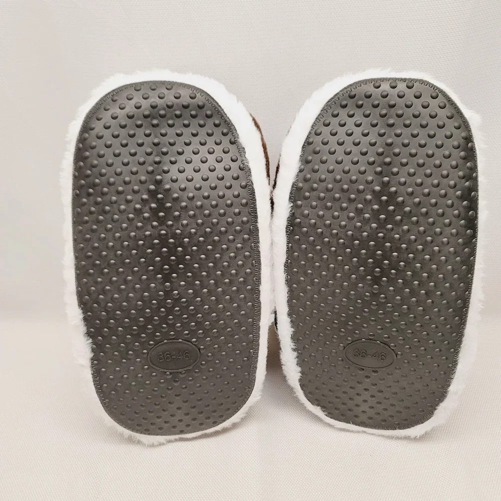 Nike‎ Air Jordan 1 Mocha Style Comfy Unisex Plush Slippers One Size Fits Most